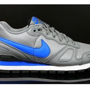 Nike Gray and Blue Waffle Trainer Men’s 14